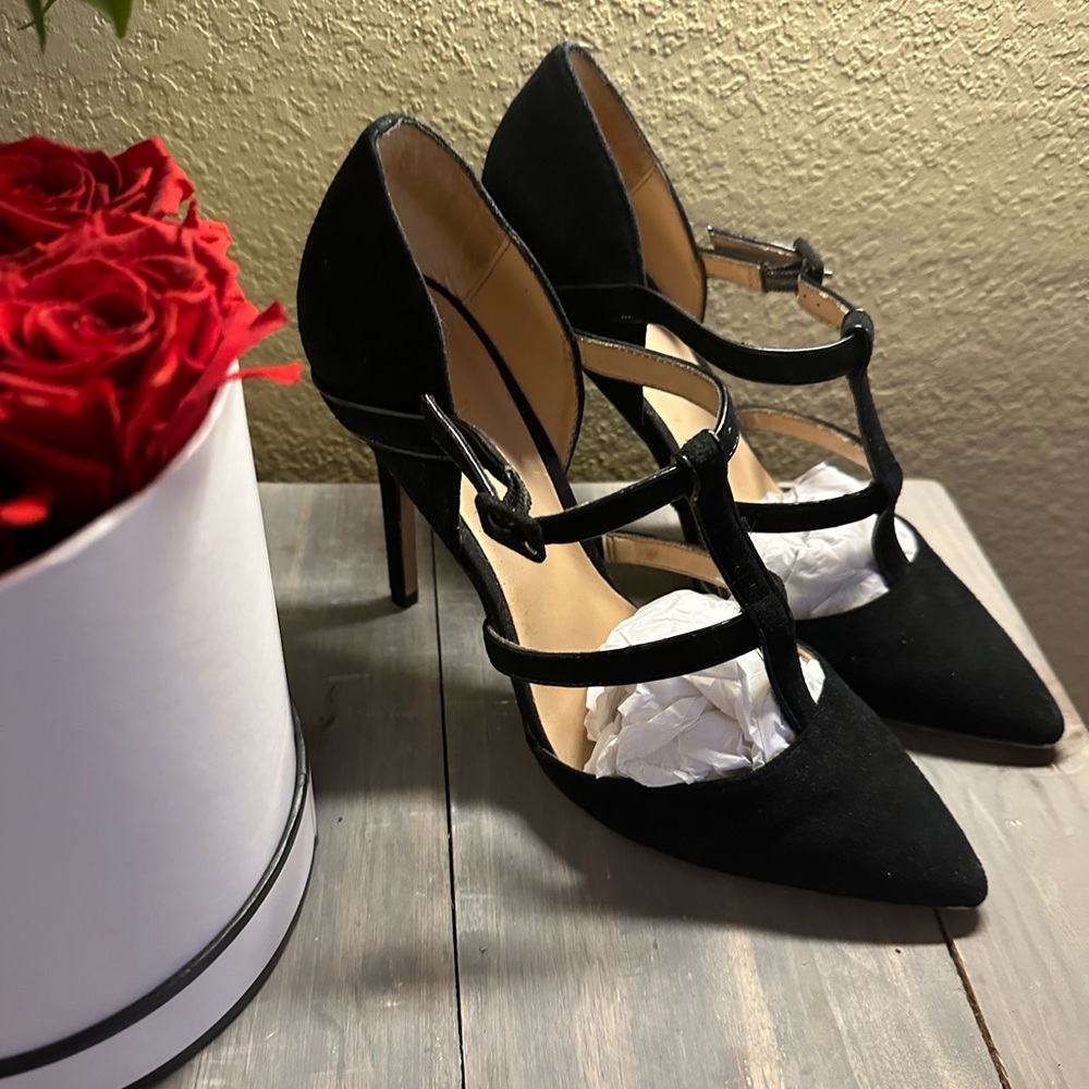 Charles David Black Suede Heels - Size 7.5